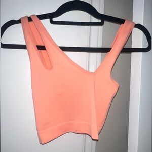 TARGET!
Never Worn/New without tags
Amazing Quality
No Rips/Stains/Tears